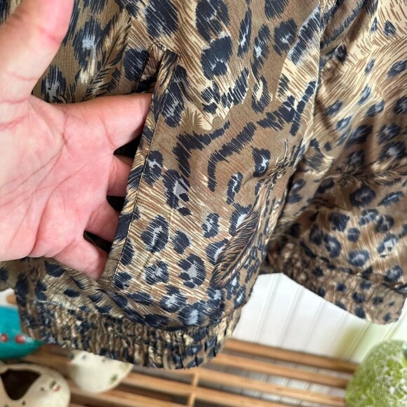 Vintage 90s EVR Leopard Print Jacket With Elastic Cuffs & Hem Size Large - Picture 6 of 6